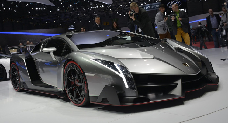 Lamborghini-Veneno-0